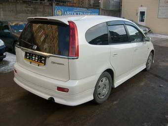 2002 Honda Stream Photos