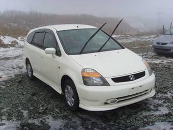 2002 Honda Stream Photos