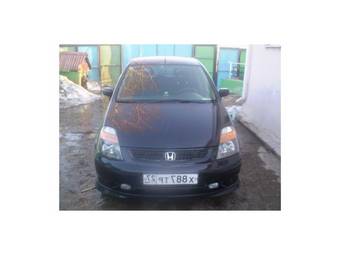 2002 Honda Stream Photos