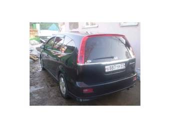 2002 Honda Stream Pictures