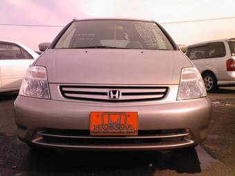 2002 Honda Stream Photos