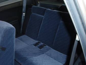 2002 Honda Stream Pictures