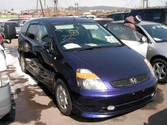 2002 Honda Stream Pics