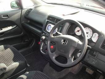 2002 Honda Stream Pictures