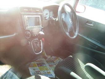 2002 Honda Stream Pictures