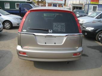 2002 Honda Stream Photos