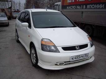 2002 Honda Stream Pictures