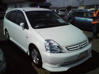 2002 Honda Stream Pictures