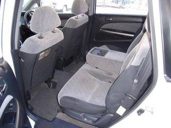 2002 Honda Stream Pictures