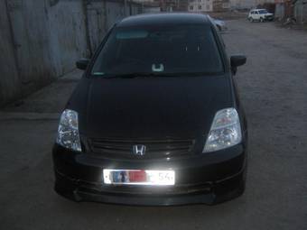 2002 Honda Stream Pics