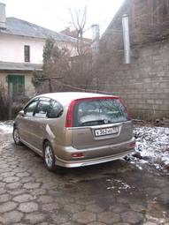 2002 Honda Stream Photos