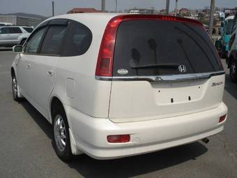 2002 Honda Stream Photos