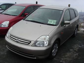 2002 Honda Stream Pictures