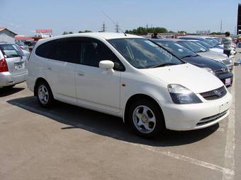 2002 Honda Stream Pictures