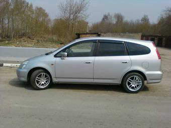 2002 Honda Stream Pictures