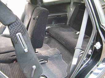 2002 Honda Stream Pics