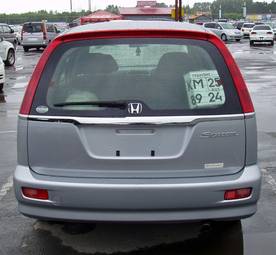 2002 Honda Stream Photos