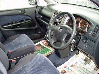 2002 Honda Stream Pictures