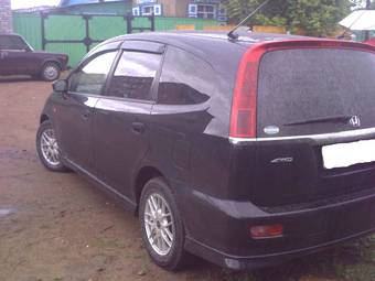 2002 Honda Stream Pictures
