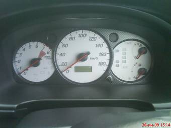 2002 Honda Stream Pics