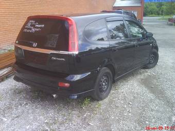 2002 Honda Stream Photos