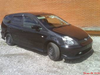 2002 Honda Stream Pictures