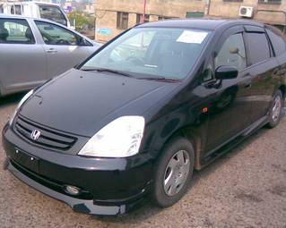 2002 Honda Stream Pictures