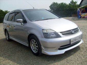 2002 Honda Stream Pics
