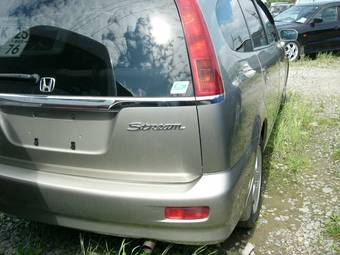 2002 Honda Stream Photos