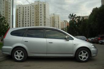 2002 Honda Stream Pictures