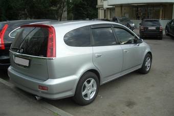 2002 Honda Stream Photos