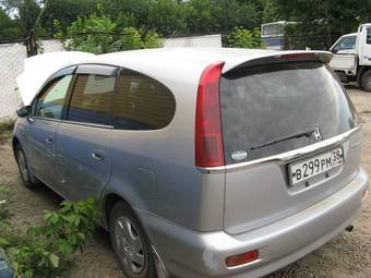 2002 Honda Stream Photos