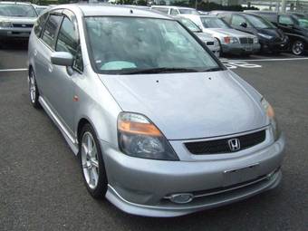 2002 Honda Stream Photos