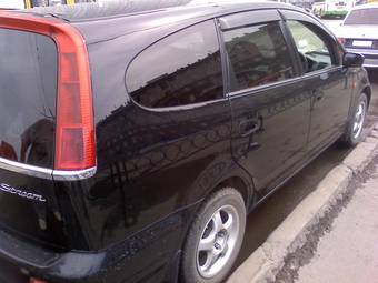 2002 Honda Stream Pictures