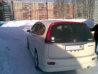 2002 Honda Stream Pictures