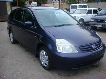 2002 Honda Stream Photos