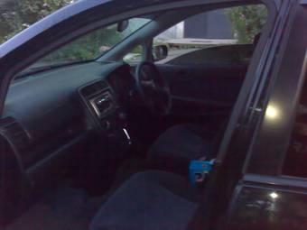 2002 Honda Stream Wallpapers
