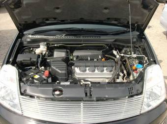 2002 Honda Stream Photos