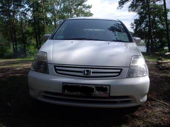 2002 Honda Stream Photos