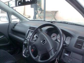 2002 Honda Stream Pictures