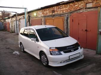 2002 Honda Stream Photos