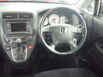 2003 Honda Stream Photos