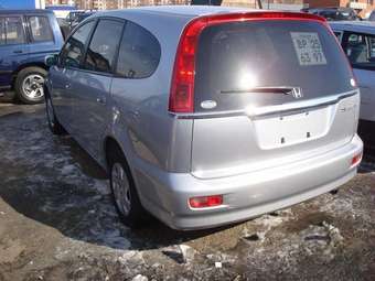 2003 Honda Stream Photos