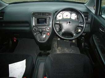 2003 Honda Stream Pictures