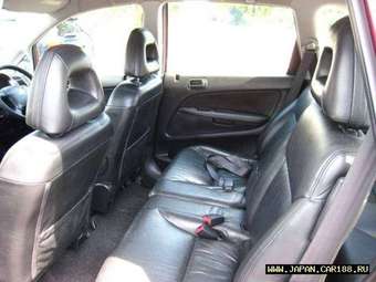 2003 Honda Stream Photos