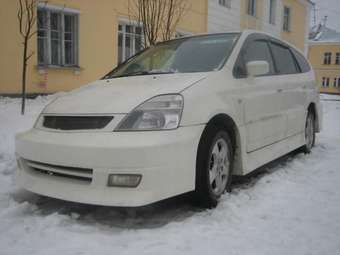 2003 Honda Stream Pictures