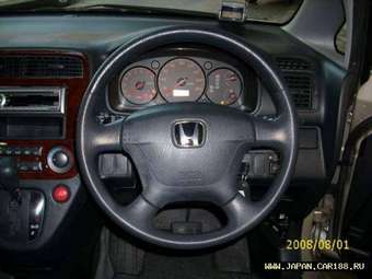 2003 Honda Stream Photos