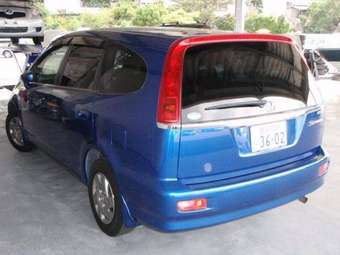 2003 Honda Stream Pictures