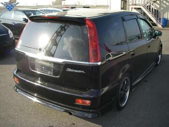 2003 Honda Stream Pictures