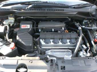 2003 Honda Stream Pictures